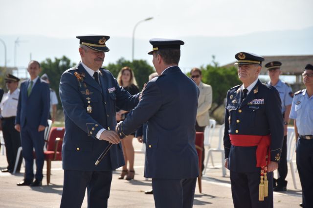 Acto de toma de posesión y relevo de mando en la Base Aérea de Alcantarilla - 4, Foto 4