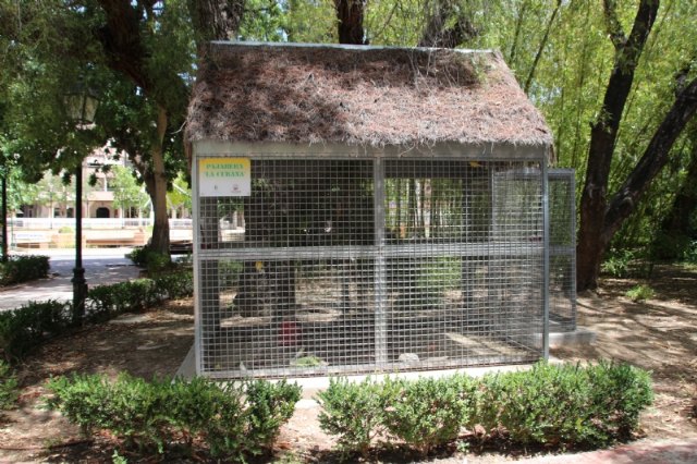 La Asociacin Cultural Ornitolgica Naturalista Alhameña dona medio centenar de ejemplares a la pajarera municipal, Foto 2