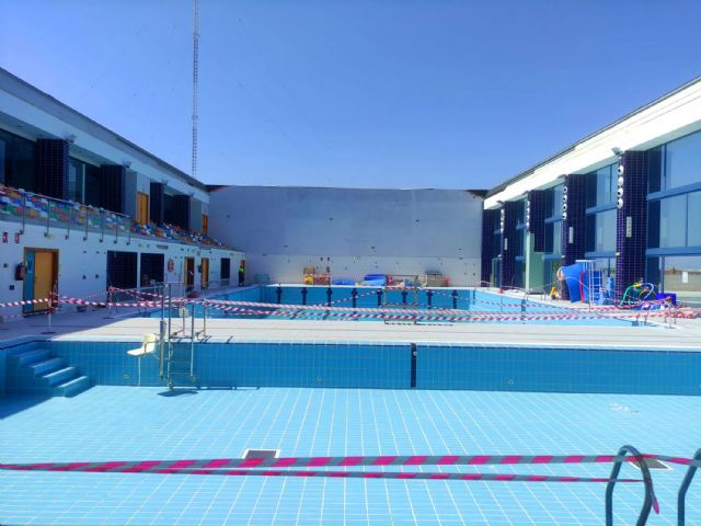 El Centro Deportivo Las Torres reabre parcialmente tras la caída de la cubierta de su piscina climatizada - 3, Foto 3
