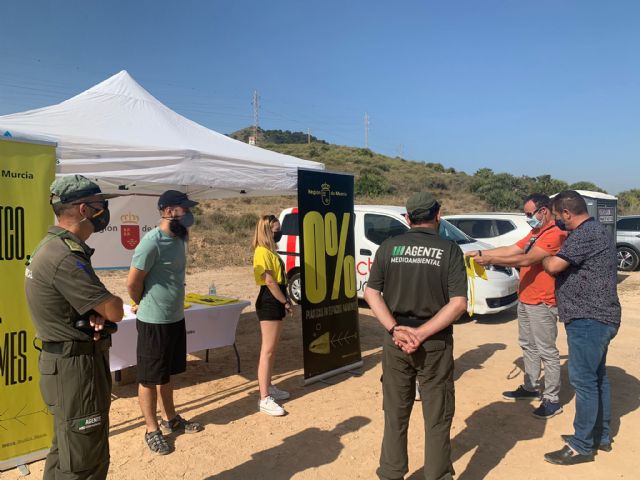 La Comunidad celebra el Día Mundial libre de bolsas de plástico presentando la campaña 0% plásticos en Calblanque - 1, Foto 1