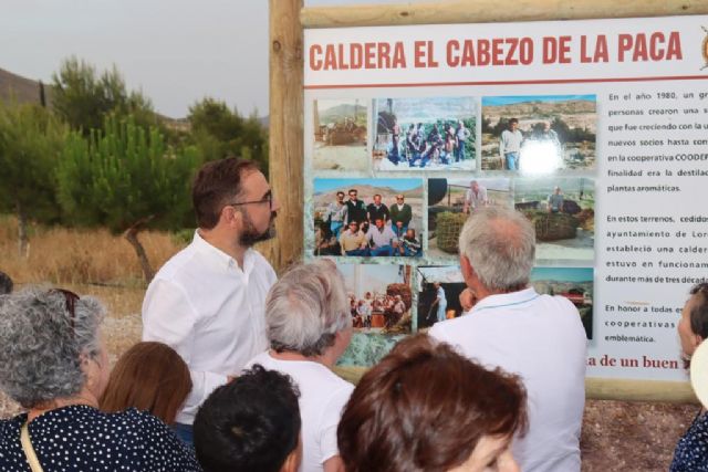 El alcalde de Lorca inaugura el nuevo mirador de La Paca situado junto al depósito de agua y que lleva el nombre de 'Rosario García Corbalán' - 1, Foto 1