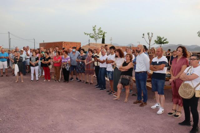 El alcalde de Lorca inaugura el nuevo mirador de La Paca situado junto al depósito de agua y que lleva el nombre de 'Rosario García Corbalán' - 2, Foto 2