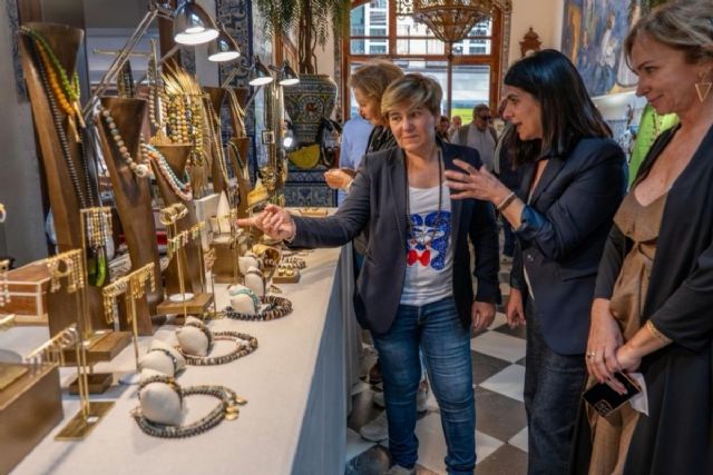 La CARM y el Ayuntamiento impulsan la actividad comercial con cerca de 50.000 euros - 1, Foto 1