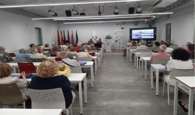 Paco Franco: «Cartagena ha pasado de ser una ciudad industrial a convertirse en un gran centro turístico y cultural» - 2, Foto 2