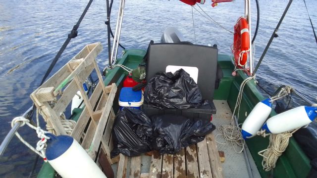 El Gobierno regional exige a Capitanía Marítima que incremente la vigilancia que evite el fondeo ilegal en el entorno de la Isla del Ciervo - 2, Foto 2