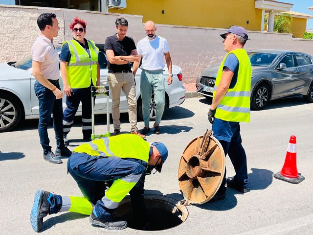 El Gobierno local intensifica la lucha contra mosquitos y cucarachas en Molina de Segura El Gobierno local intensifica la lucha contra mosquitos y cucarachas en Molina de Segura