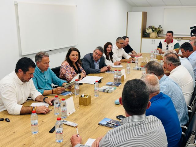 Carmen Crespo reclama una prórroga para el cierre de los acuíferos más allá de 2027 para garantizar el futuro del campo de la Región - 2, Foto 2