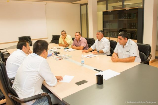 La nueva directiva de Radiotaxi Cartagena visita al alcalde - 2, Foto 2