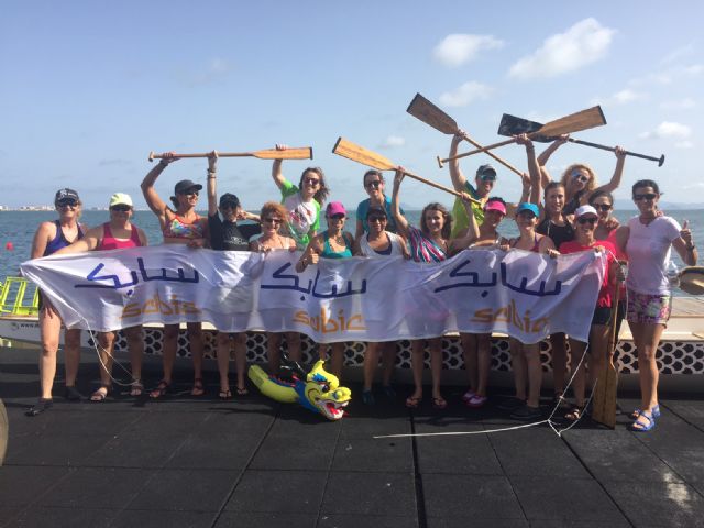 SABIC fomenta el deporte y el trabajo en equipo iniciándose en la modalidad deportiva de Dragon Boat - 1, Foto 1