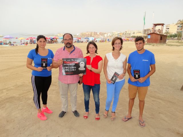Águilas inicia una campaña medioambiental para evitar el depósito de toallitas en el inodoro - 1, Foto 1
