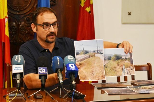 Diego José Mateos exige al Ayuntamiento de Lorca y CHS la limpieza de cauces y ramblas para evitar riadas con la gota fría - 1, Foto 1