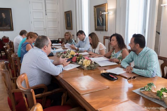 El Ayuntamiento asume la titularidad del local social y el consultorio médico de San Isidro - 1, Foto 1