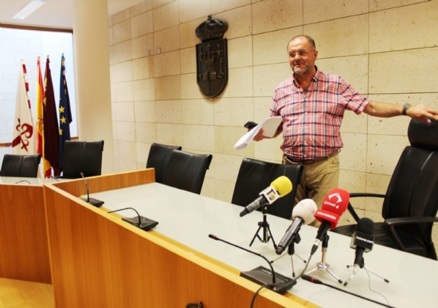 El alcalde hace hace balance del pleno y explica los motivos de la retirada de la propuesta de las retribuciones e indemnizaciones - 1, Foto 1