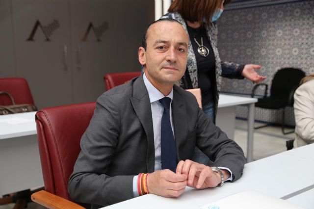 El PP pide reforzar los programas de colaboración entre la Empresa Familiar y las Universidades de la Región ante la crisis económica y social - 1, Foto 1