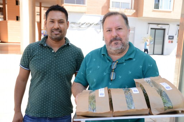 Magoga complementa uno de sus platos con hinojo marino cultivado reutilizando agua y nutrientes - 1, Foto 1