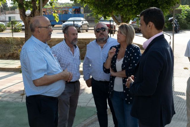 Ayuntamiento y Comunidad exigen junto a los vecinos que se construya la variante que saque los trenes de Alumbres - 1, Foto 1
