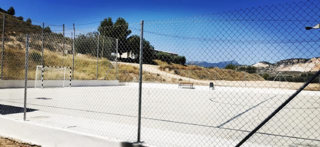La pista polideportiva de Canara luce un renovado aspecto - 5, Foto 5