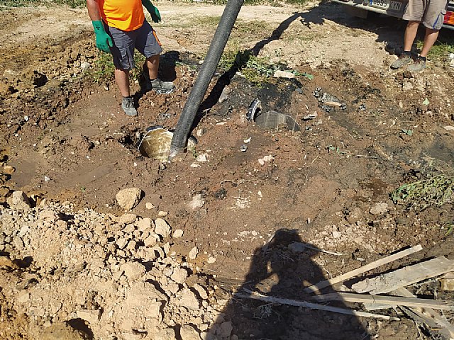 Resuelto el problema de aguas fecales junto a unas viviendas ocupadas en Los Cantareros tras meses de malestar vecinal, Foto 6