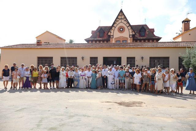 Más de un centenar de personas participan en una visita guiada a la histórica Casa del Reloj - 2, Foto 2