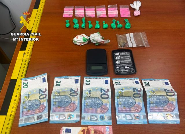 La Guardia Civil detiene in fraganti a una persona en Moratalla con gran cantidad de cocaína - 3, Foto 3
