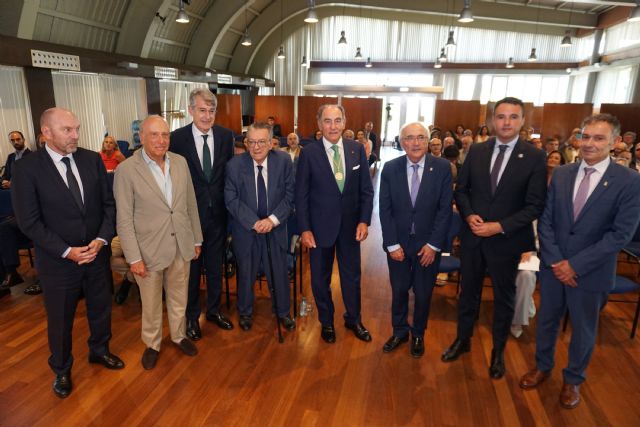 Ignacio Galán recibe la Medalla de Oro de los Cursos de la Granda - 2, Foto 2