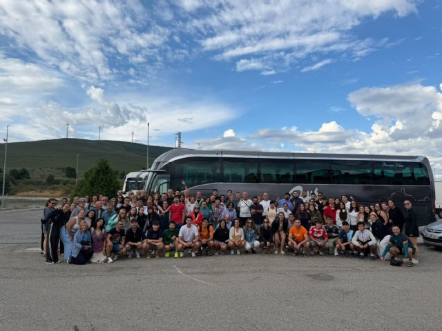 Comienza el viaje al Camino de Santiago organizado por el Ayuntamiento de Mula