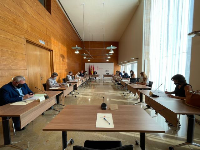 Un protocolo entre el Ayuntamiento y Cruz Roja permitirá desarrollar hasta 19 programas sociales en el municipio - 1, Foto 1