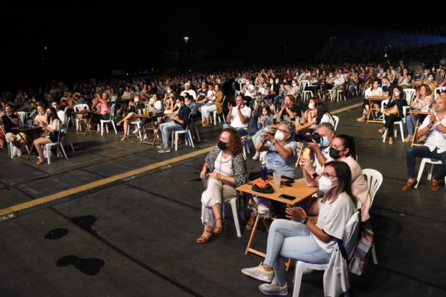 India Martínez brilla con luz propia en el inicio de la Feria de Calasparra - 2, Foto 2