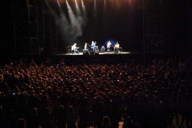 Miguel Ríos deslumbra a su público en el primer concierto de la Feria y Fiestas de Calasparra - 4, Foto 4