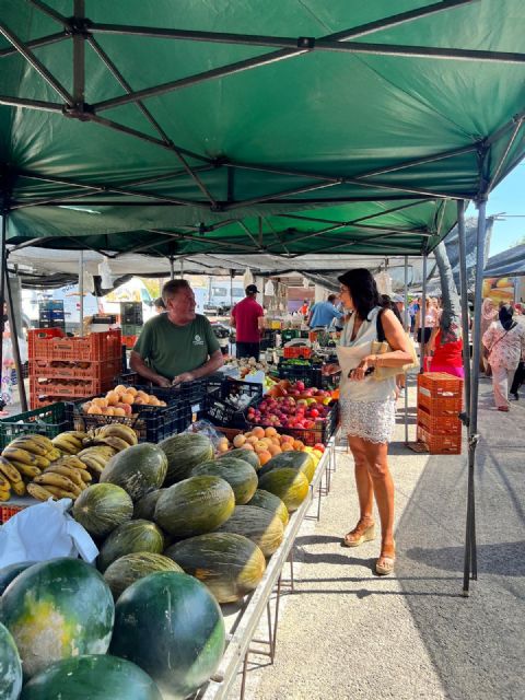 El Quijero acoge el 'Mercado de los jueves' por la celebración de la Feria y Fiestas de Lorca - 1, Foto 1