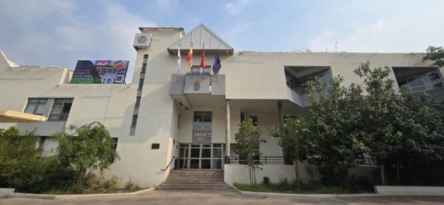 El PSOE denuncia esperas de más de una hora para tramitar el bono bus y exige reforzar la atención ciudadana - 1, Foto 1