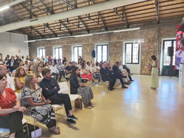 Murcia convierte la ciudad en un aula abierta con 102 actividades para más de 72.000 estudiantes en el curso 2025/26 - 3, Foto 3