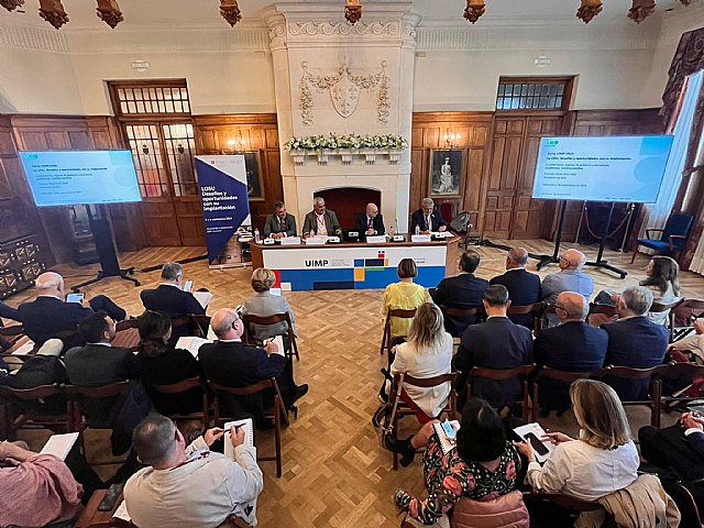 El Gobierno regional destaca que la futura Ley de Universidades refuerza la autonomía y la investigación y sitúa al estudiante en el centro - 1, Foto 1