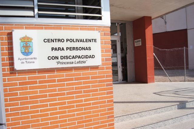 El Ayuntamiento prorroga los convenios de colaboración con la Comunidad Autónoma para la prestación de los servicios de Centro de Día para Personas con Discapacidad Intelectual y Enfermedad Mental - 2, Foto 2