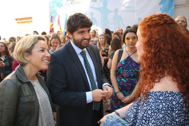 López Miras anuncia nuevos convenios con universidades extranjeras para ampliar el número de auxiliares de conversación en 2018 - 2, Foto 2