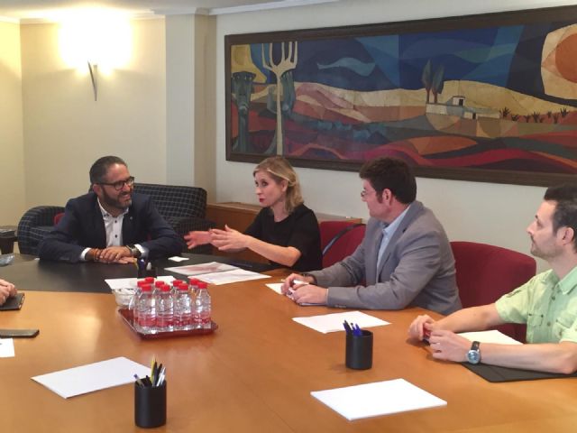 El Ayuntamiento de Molina de Segura y la Cámara de Comercio de Murcia estrechan su colaboración para fomentar la actividad empresarial del municipio - 3, Foto 3