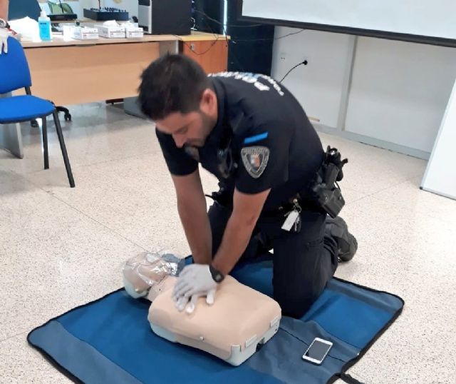 La Policía Local se forma para salvar vidas - 2, Foto 2