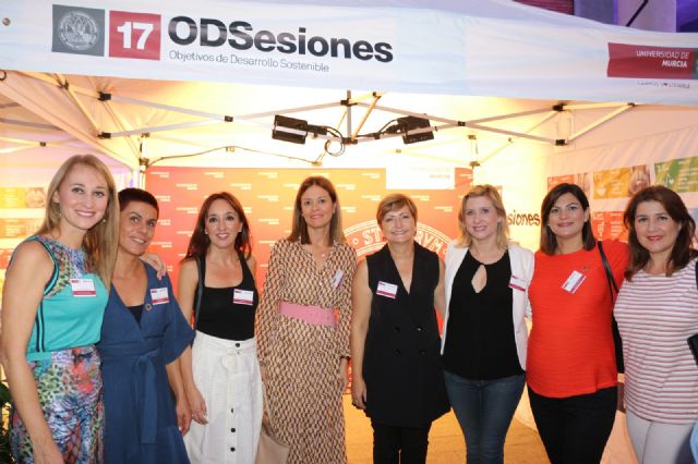 La Universidad de Murcia reconoce a la alcaldesa Mariola Guevara como exponente de la igualdad de gnero, Foto 1