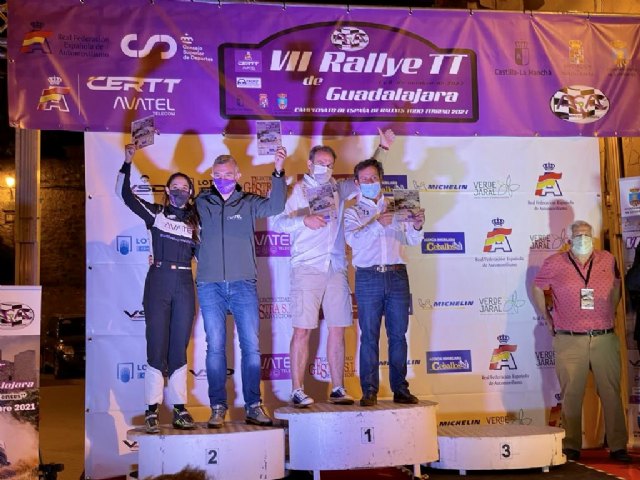 Villanueva logra ser el líder absoluto de la competición en la primera etapa del sábado - 2, Foto 2