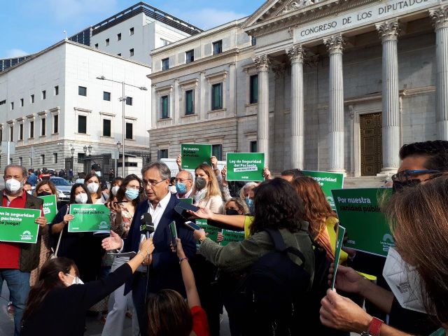 Denuncia del Comité Ejecutivo Estatal del Sindicato de Enfermería ante el Congreso de los Diputados - 1, Foto 1