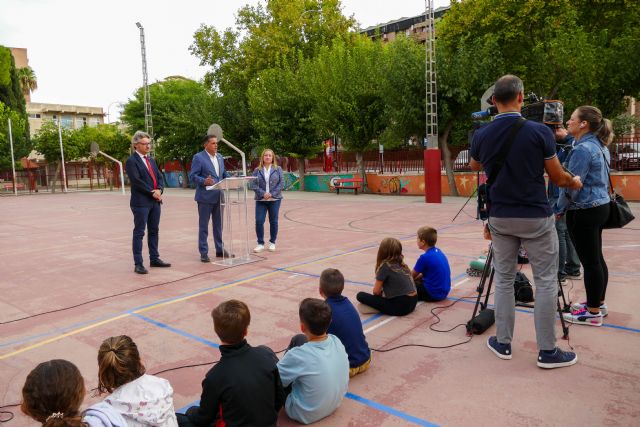 Murcia abrirá los patios de los colegios públicos por la tarde para que puedan ser aprovechados por toda la ciudadanía - 2, Foto 2