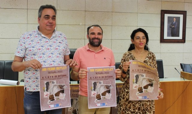 La XIII Feria Outlet de Totana se celebrará durante los días 6, 7, 8 y 9 de octubre, Foto 1