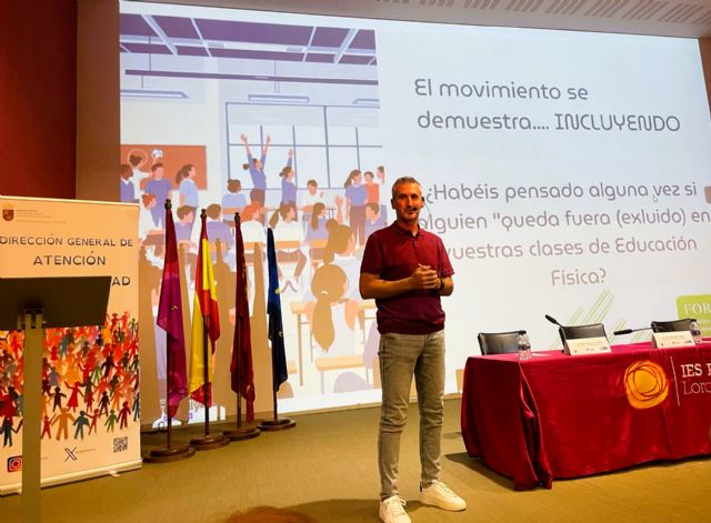 Un centenar de docentes participa en Lorca en unas jornadas de Educación Física inclusiva - 1, Foto 1