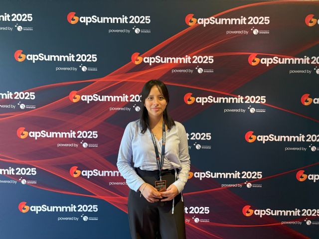 Joven peruana es reconocida entre los 100 líderes globales del futuro en biotecnología en el GapSummit 2025 - 2, Foto 2