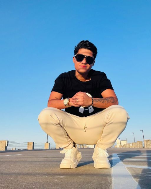 Juanfe rinde tributo a Eddie Santiago con su primer homenaje musical - 4, Foto 4