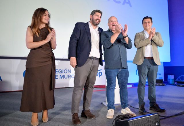 López Miras se presenta a la reelección como presidente del PPRM para fortalecer el partido, renovar ideas, coger impulso y ganar por mayoría absoluta las elecciones de 2027 - 2, Foto 2