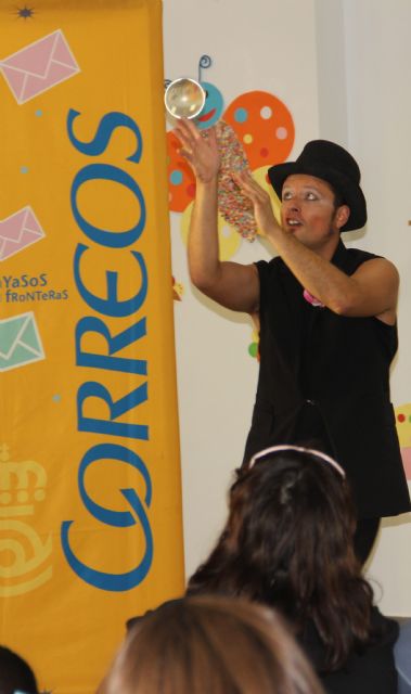 El Centro Integral de Personas con Discapacidad de Puerto Lumbreras acoge una fiesta del programa CORREOS REPARTE SONRISAS - 2, Foto 2