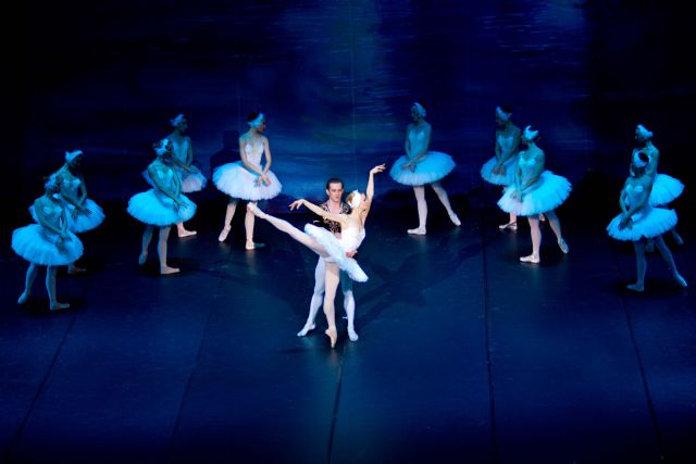 El Russian Classical Ballet pone en escena El lago de los Cisnes - 1, Foto 1