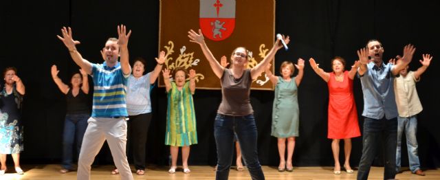 La I Muestra de Teatro Aficionado de Molina de Segura ofrece la obra A UN PANAL DE RICA MIEL, a cargo de la compañía Avesco, el viernes 4 de noviembre - 1, Foto 1