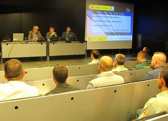 La Guardia Civil y ARQVA celebran las III Jornadas de Protección del Patrimonio Cultural Subacuático - 3, Foto 3